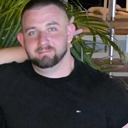 Sergey Riavzon Profile Picture